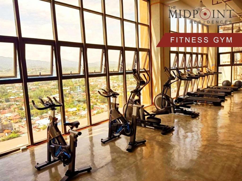 2 Bedroom Condo @ Midpoint Residences W/ City View Mandawe Zewnętrze zdjęcie